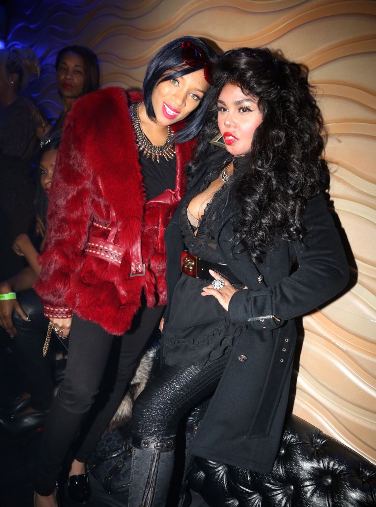 lil-kim-pregnant-with-lil-mama