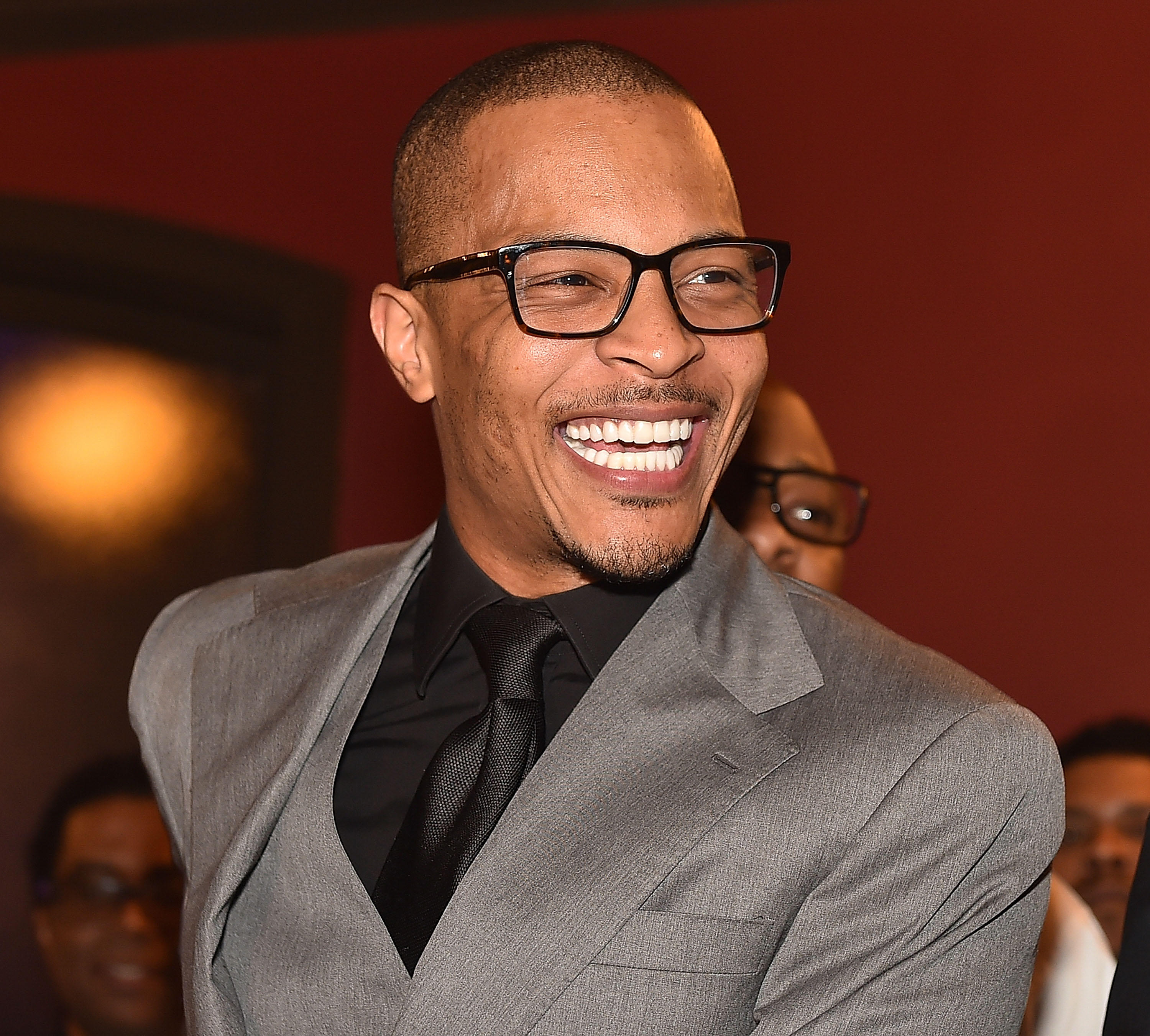 T.I. 925 Scales restaurant ribbon cutting