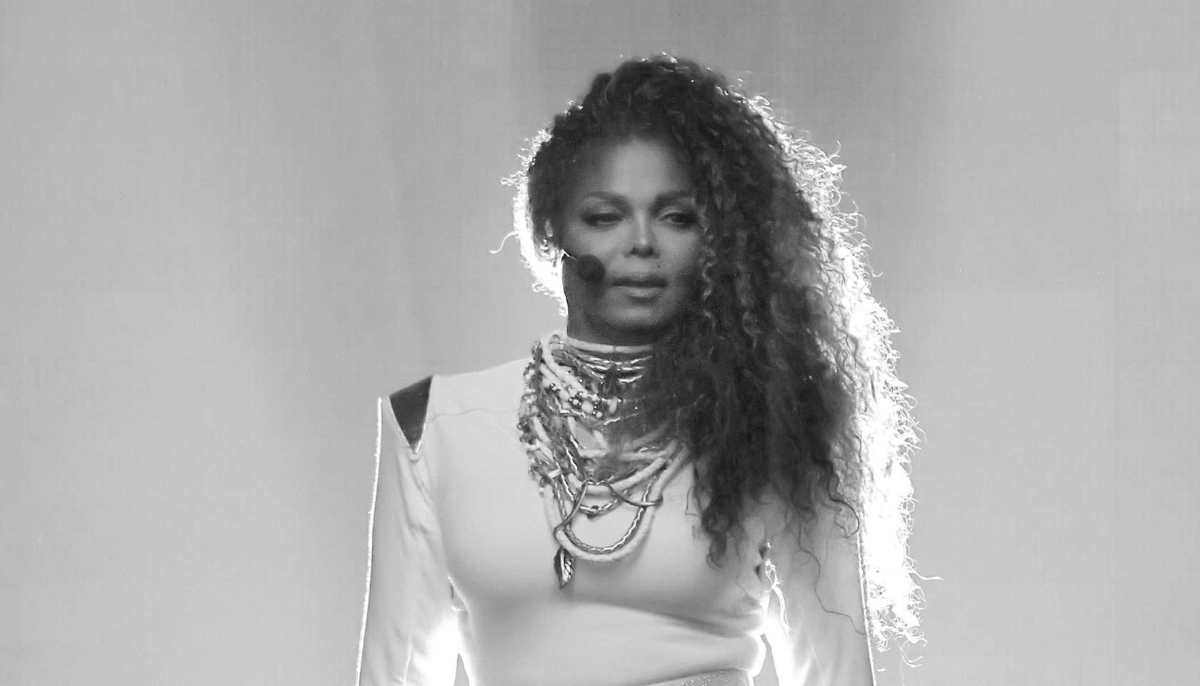 Janet Jackson - Unbreakable World Tour