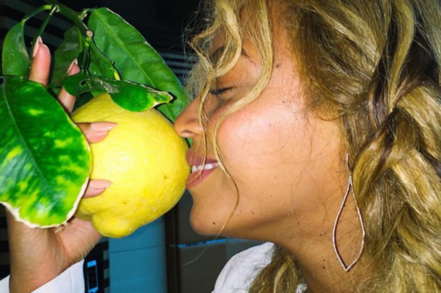 Beyonce smelling a lemon