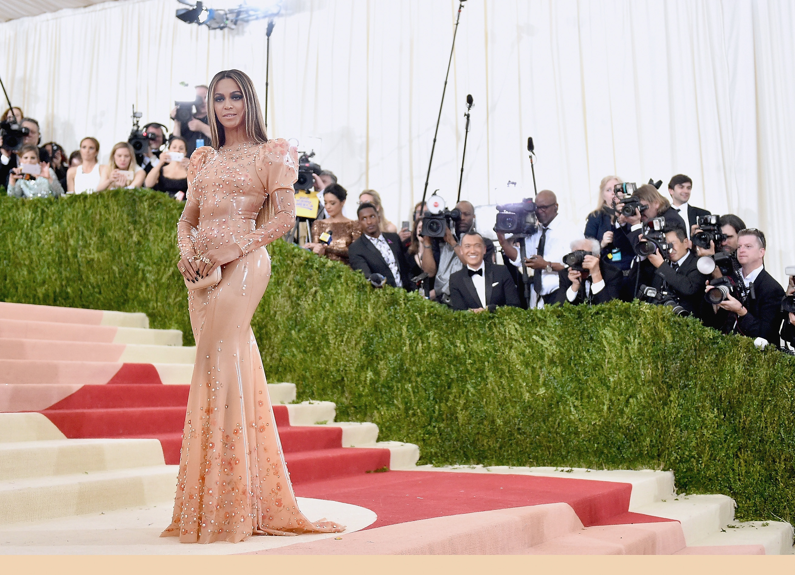'Manus x Machina: Fashion In An Age Of Technology' Costume Institute Gala