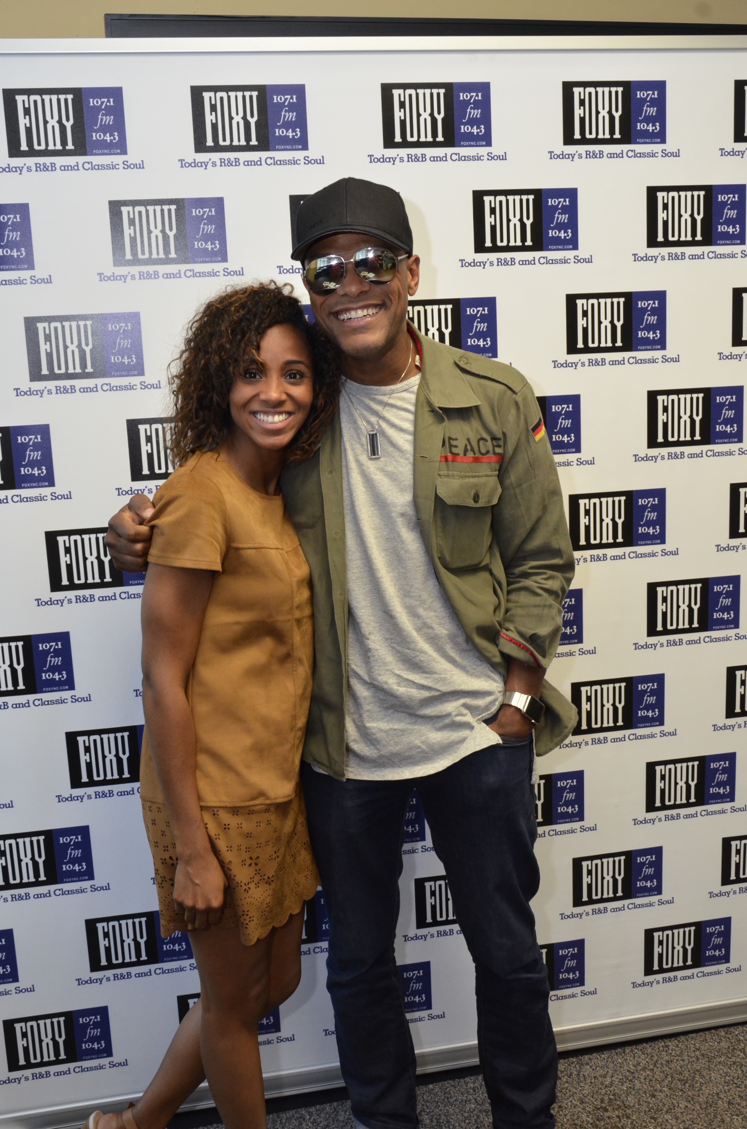 Maxwell Visits Foxy [PHOTOS]