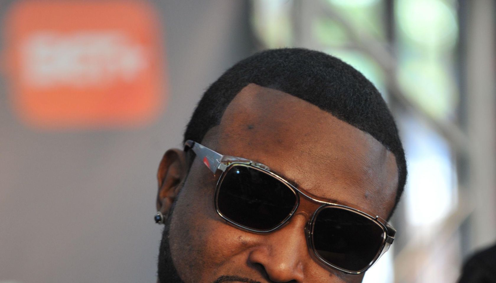BET Hip Hop Awards 2011 - Arrivals