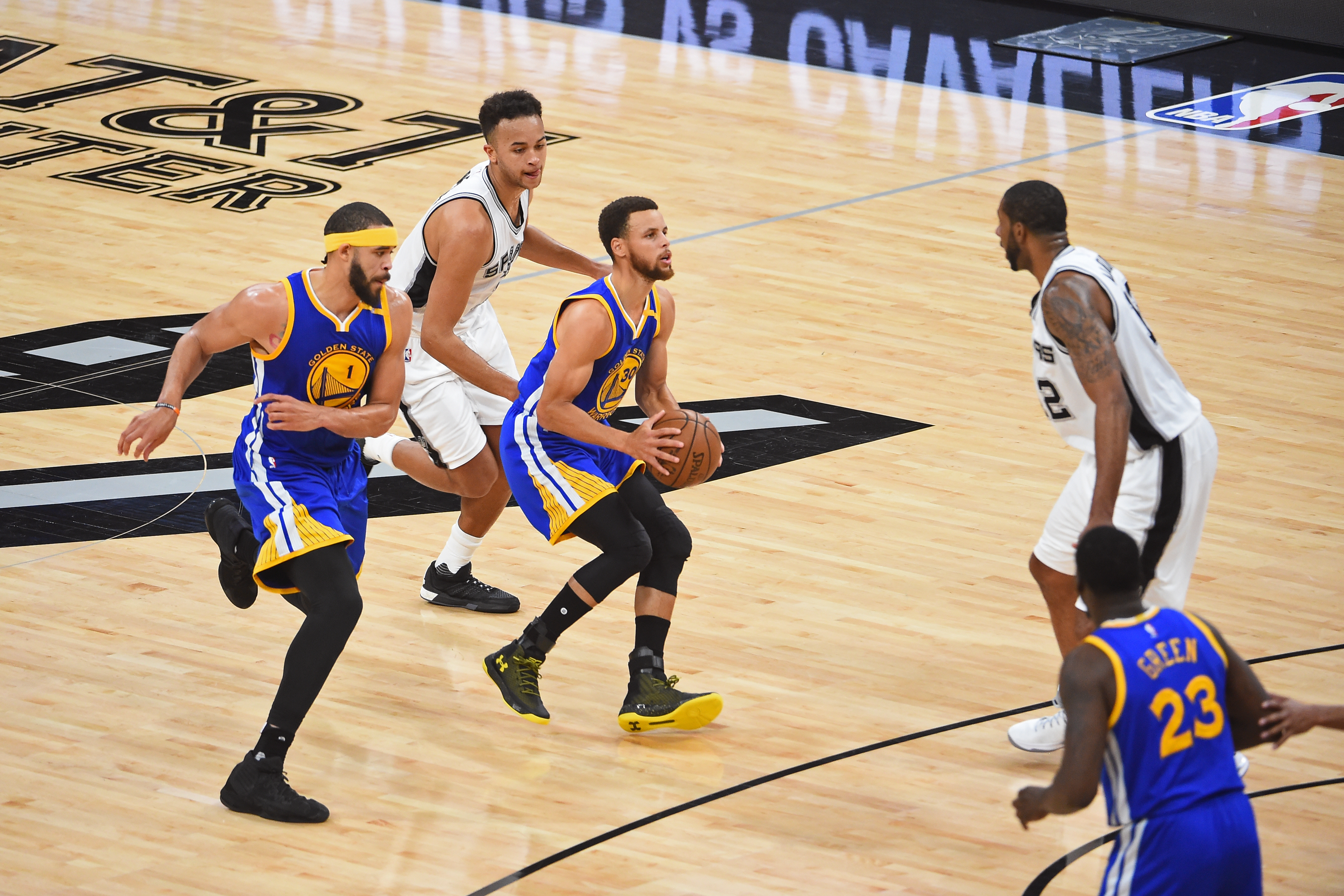 Golden State Warriors v San Antonio Spurs - Game Three