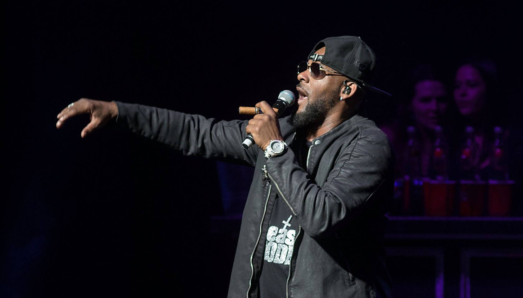R. Kelly Performs At Bass Concert Hall
