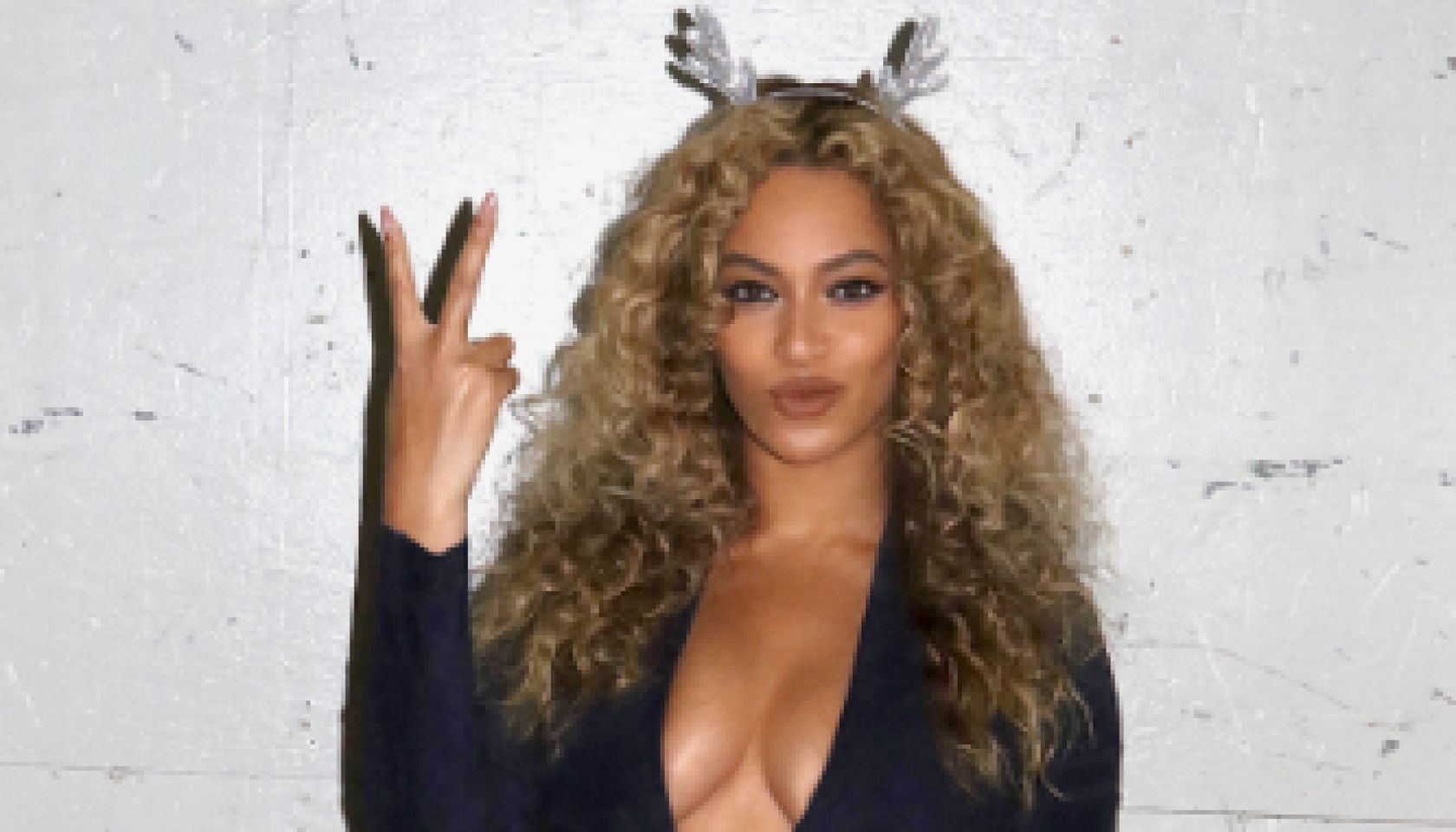 Beyonce Holidays 2016