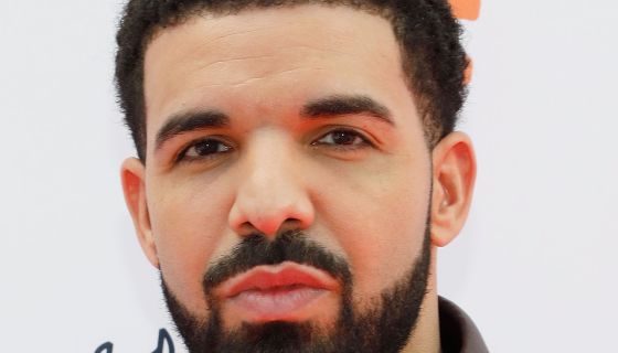 Drake Apologizes to Kobe's Wife