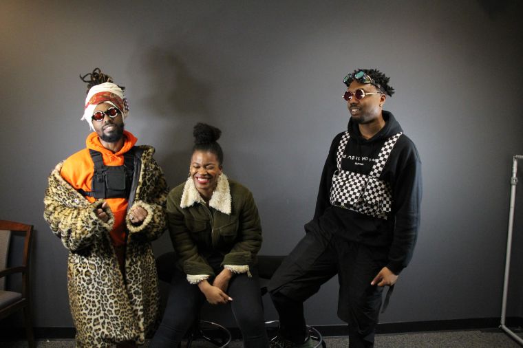 Ari Lennox EarthGang