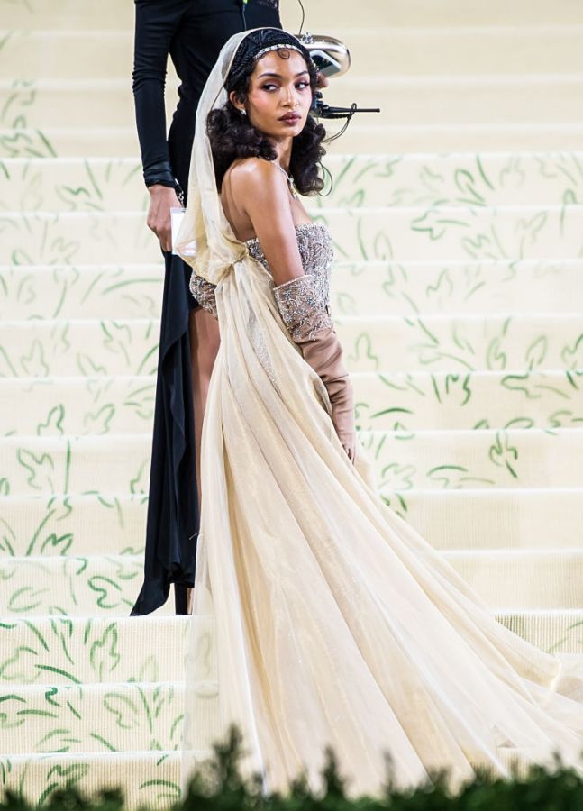 The 2021 Met Gala Celebrating In America: A Lexicon Of Fashion - Street Sightings