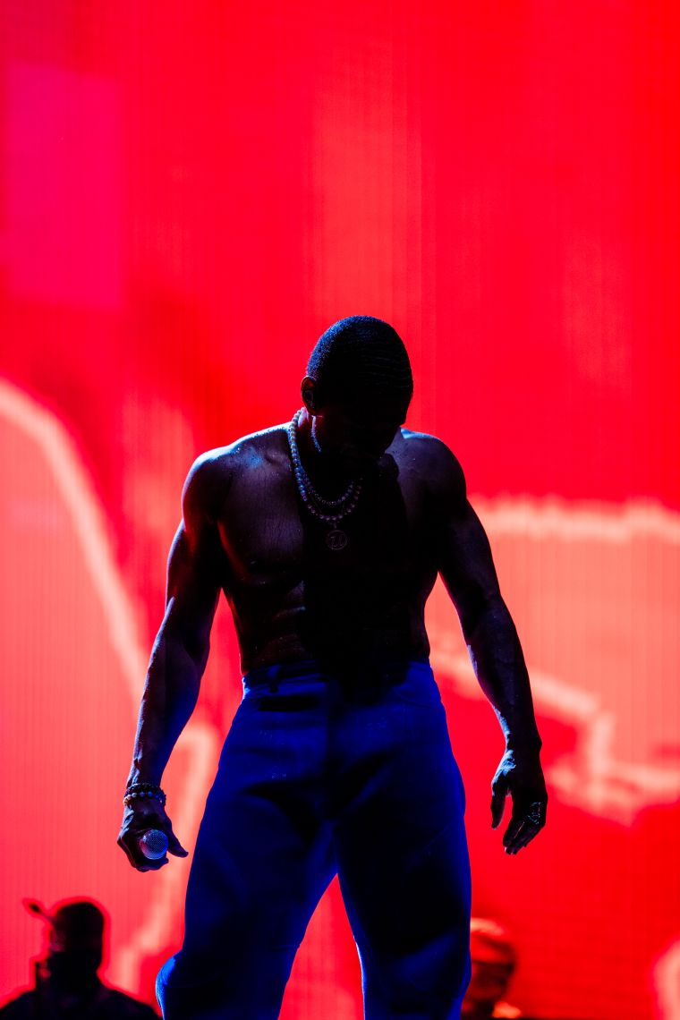 Usher Closes Out Day 1 of Dreamville Festival