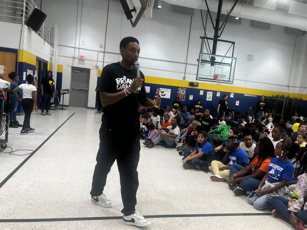 K975 EOG School Tour 2023