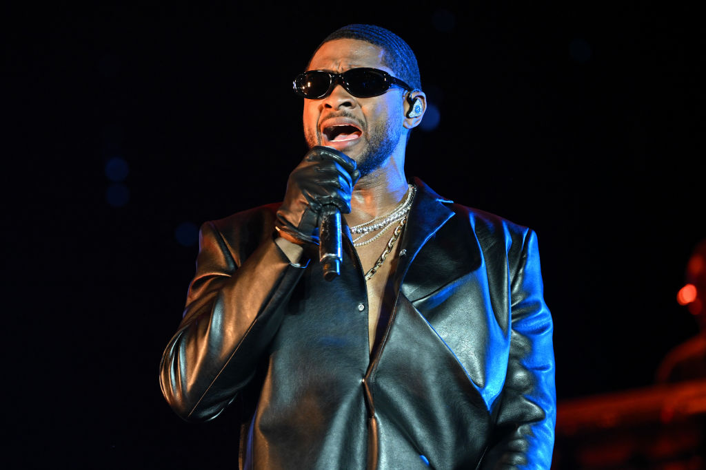 Usher Strips Down As Spokesmodel For Kim K.’s SKIMS Men…And Social Media Approves