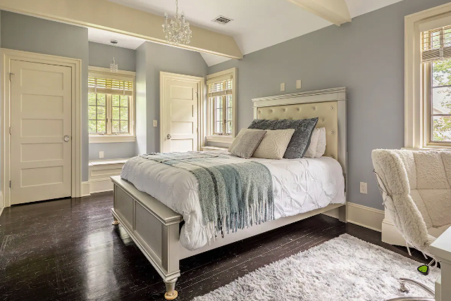 "The Godfather" Mansion Airbnb