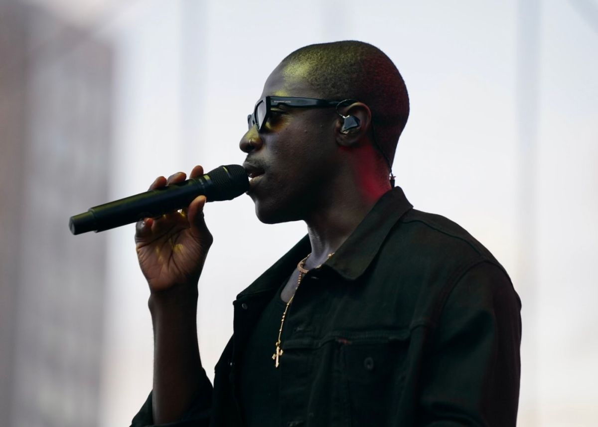 Moses Sumney - CarolinaDaze Music & Arts Festival