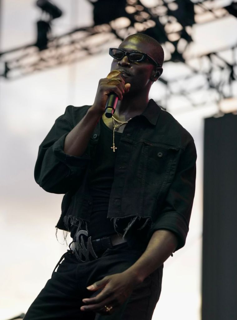 Moses Sumney - CarolinaDaze Music & Arts Festival