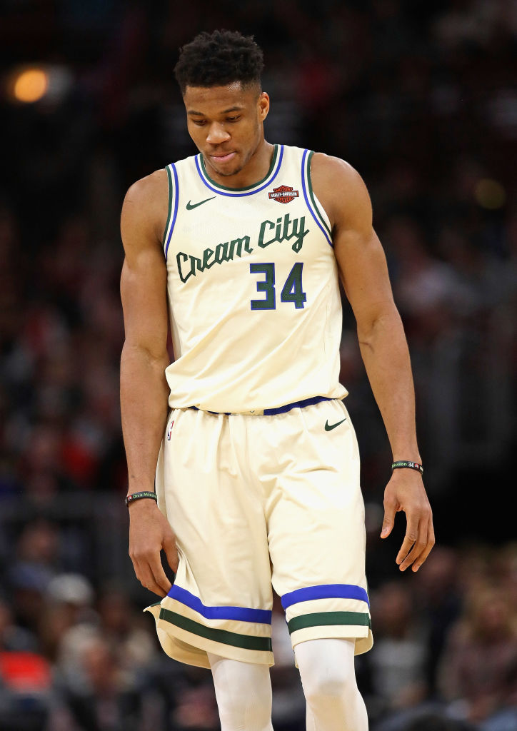 Giannis Antetokounmpo - Milwaukee Bucks "Cream City" Jersey (2019)